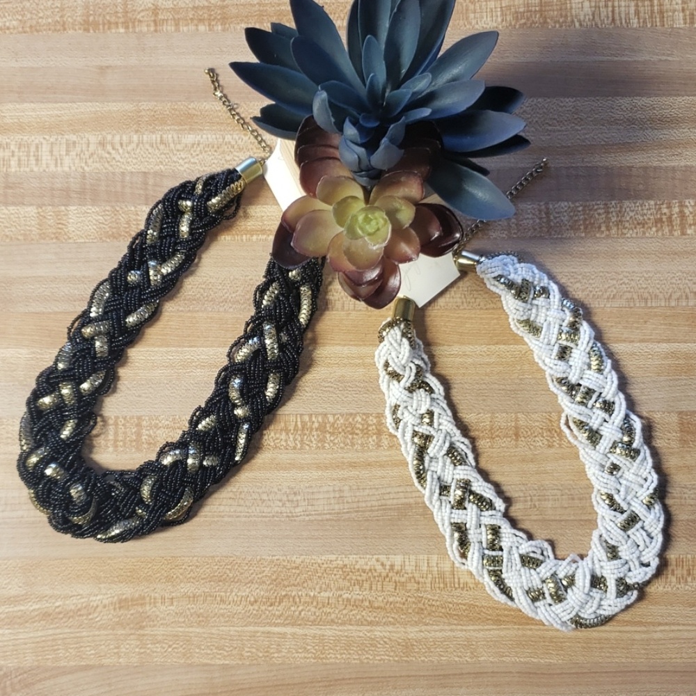 NWT Jaclyn Smith necklace bundle black and white